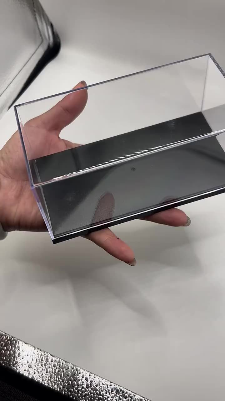 1:1 high-quality transparent acrylic display case.