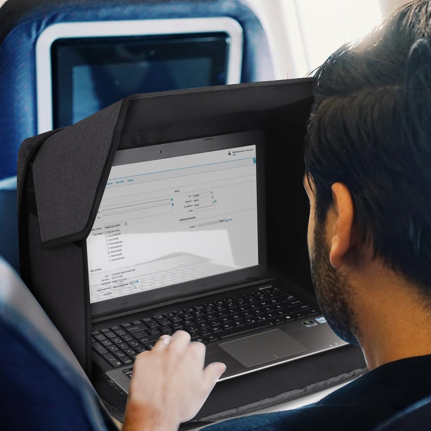 Outdoor laptop sunshade cover, foldable and portable.