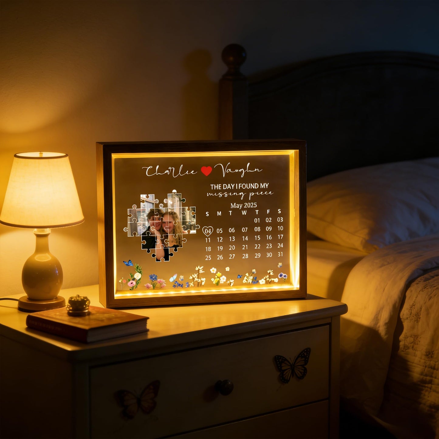 The day I found the missing piece of my life: Luminous photo frames, personalized couple photo frames, light boxes, perfect for couples, parents, friends, weddings, and Christmas.