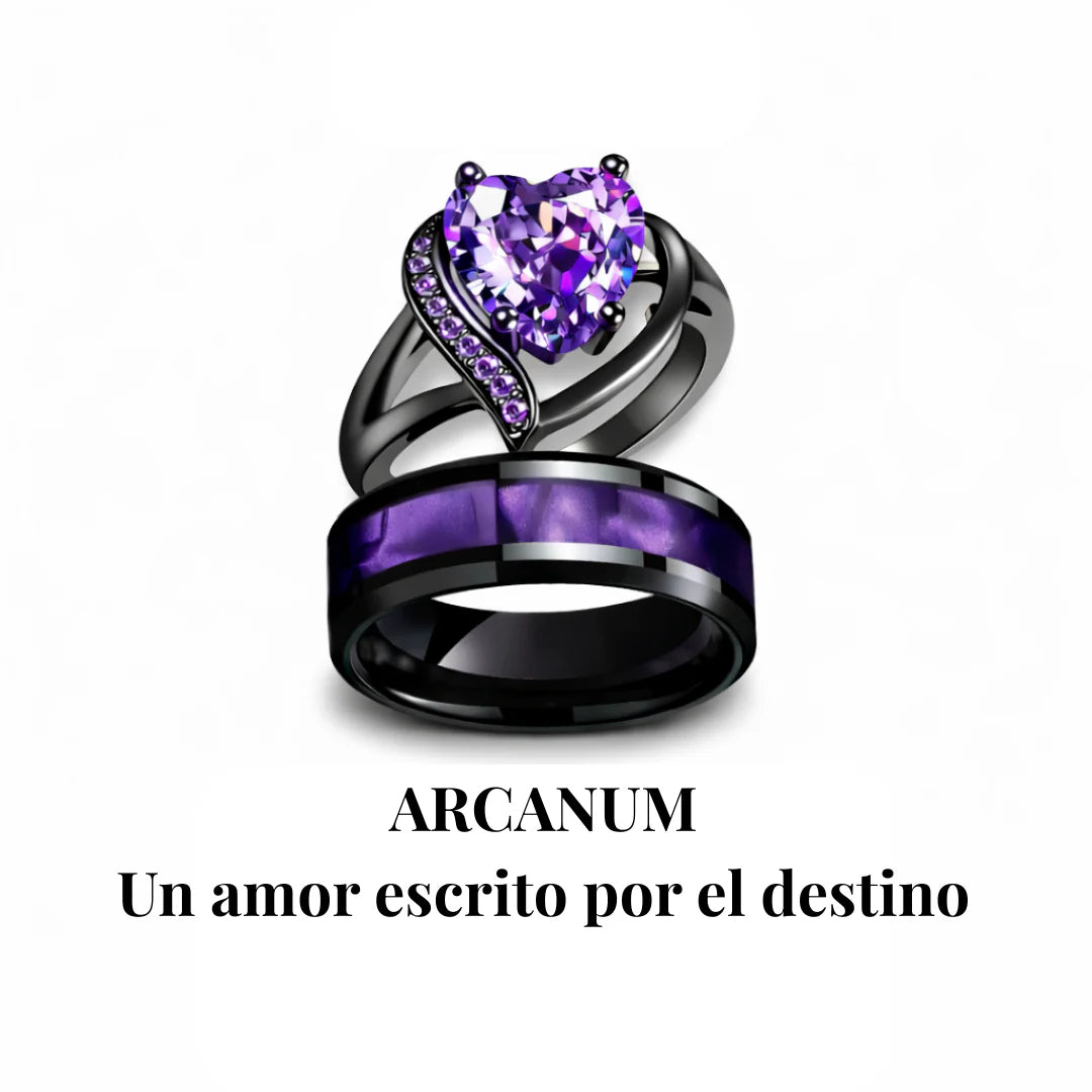 Laxrue“Dark romantic style is all like this — couple rings