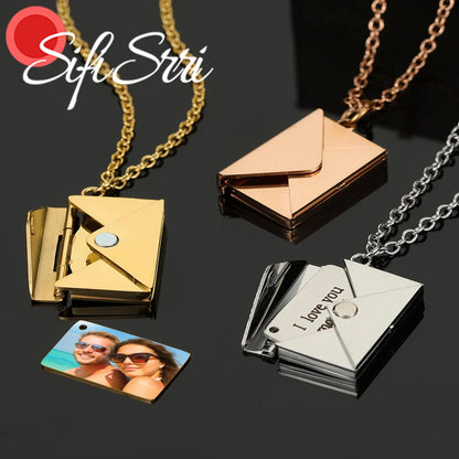 Laxrue“Customizable envelope necklaces containing secret messages, personalized photos, and necklaces.