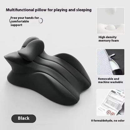 Laxrue“ memory foam ergonomic wedge pillow is suitable for people who prefer sleeping on their stomach and can also be used as a reading pillow in bed, providing ergonomic support.