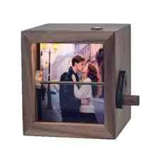 Hand-cranked custom-made glowing photo card animation collection album, a special gift